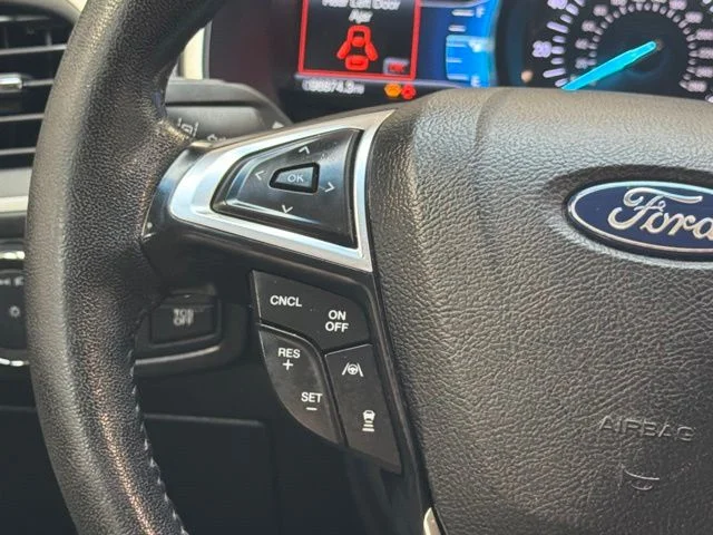 Used 2020 Atlas Blue Metallic Ford SEL image 20