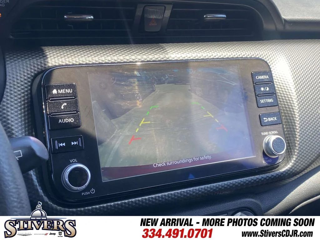 Used 2023 Red Nissan SV image 25
