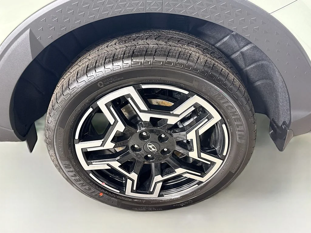 2025 Hyundai Santa Cruz Limited - Photo 33