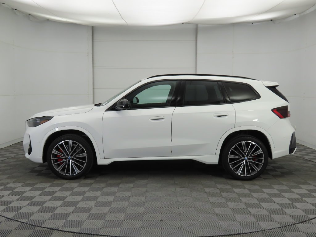 Certified Used 2026 Alpine White BMW xDrive28i image 9