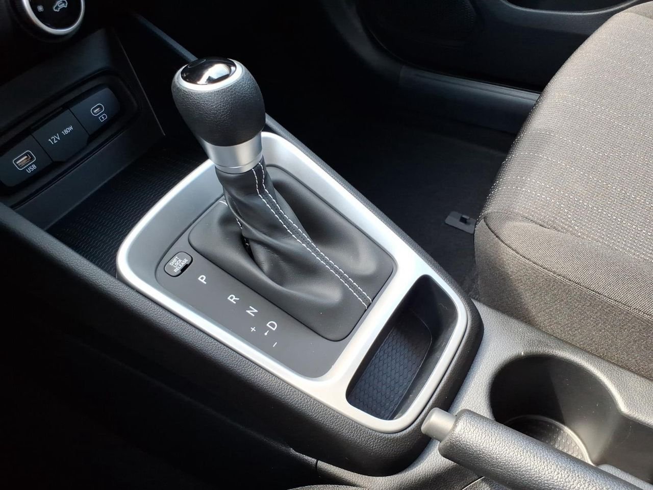 New 2026 Ecotronic Gray Hyundai SE image 20