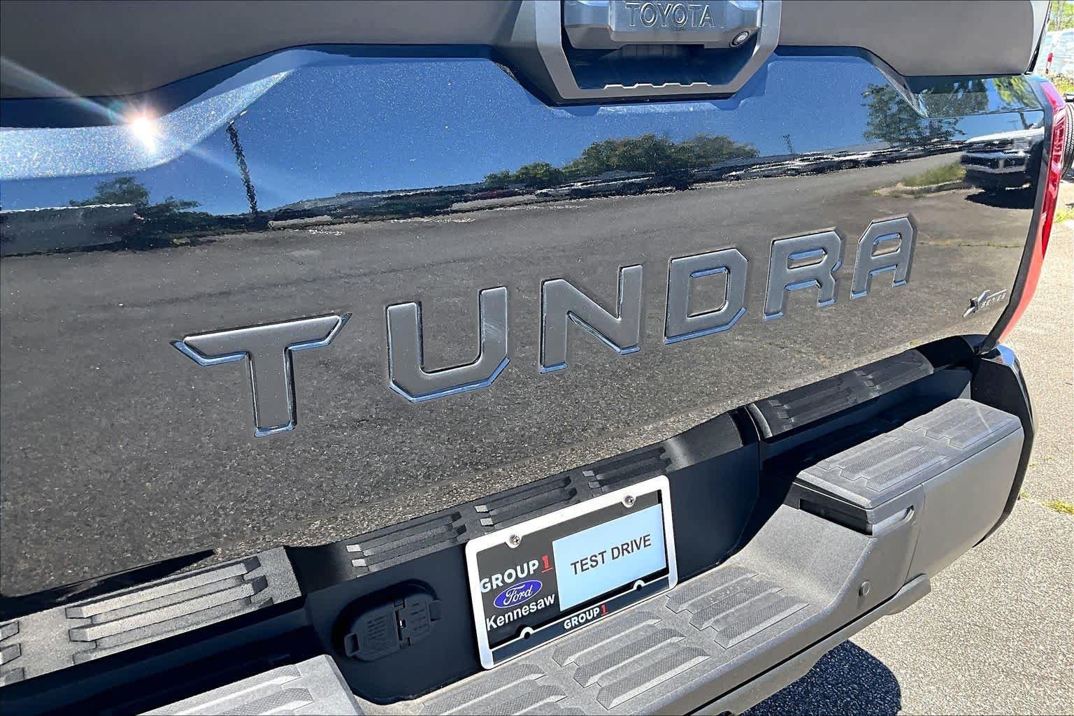 Used 2023 Midnight Black Metallic Toyota SR5 image 30