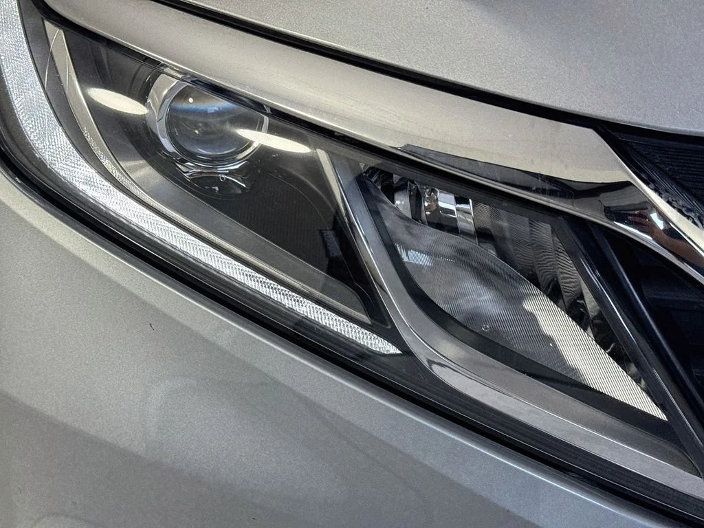 Certified Used 2019 Silver Honda EX-L image 43