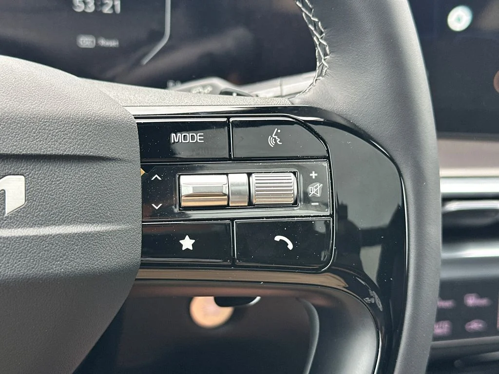 New 2026 Beige Kia X-Line SX Prestige image 28