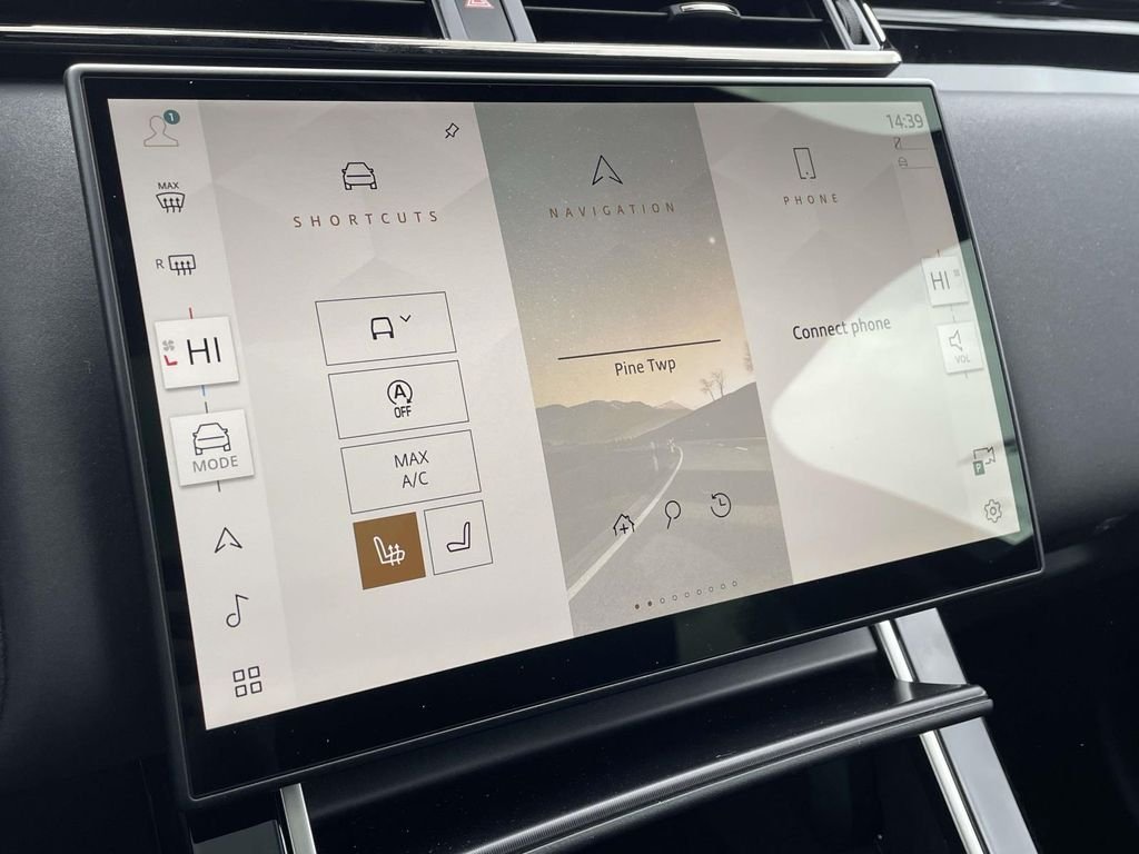 New 2026 Batumi Gold Land Rover Dynamic SE image 24