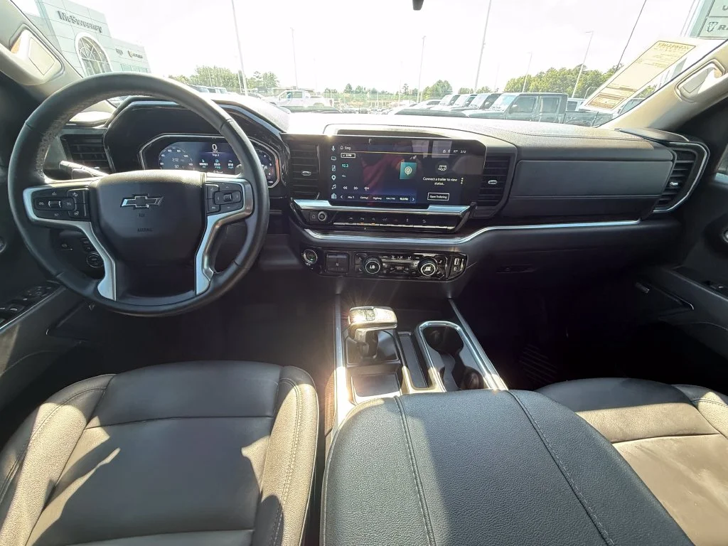 Used 2026 Gray Chevrolet LT Trail Boss image 7