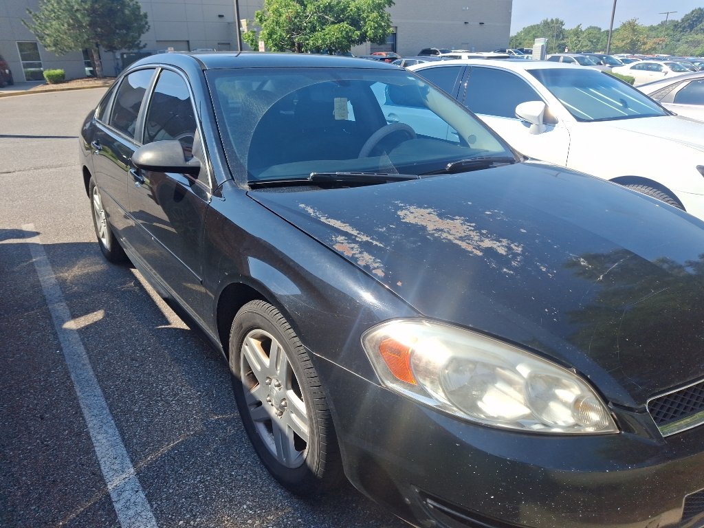 Used 2013 Black Chevrolet LT image 6
