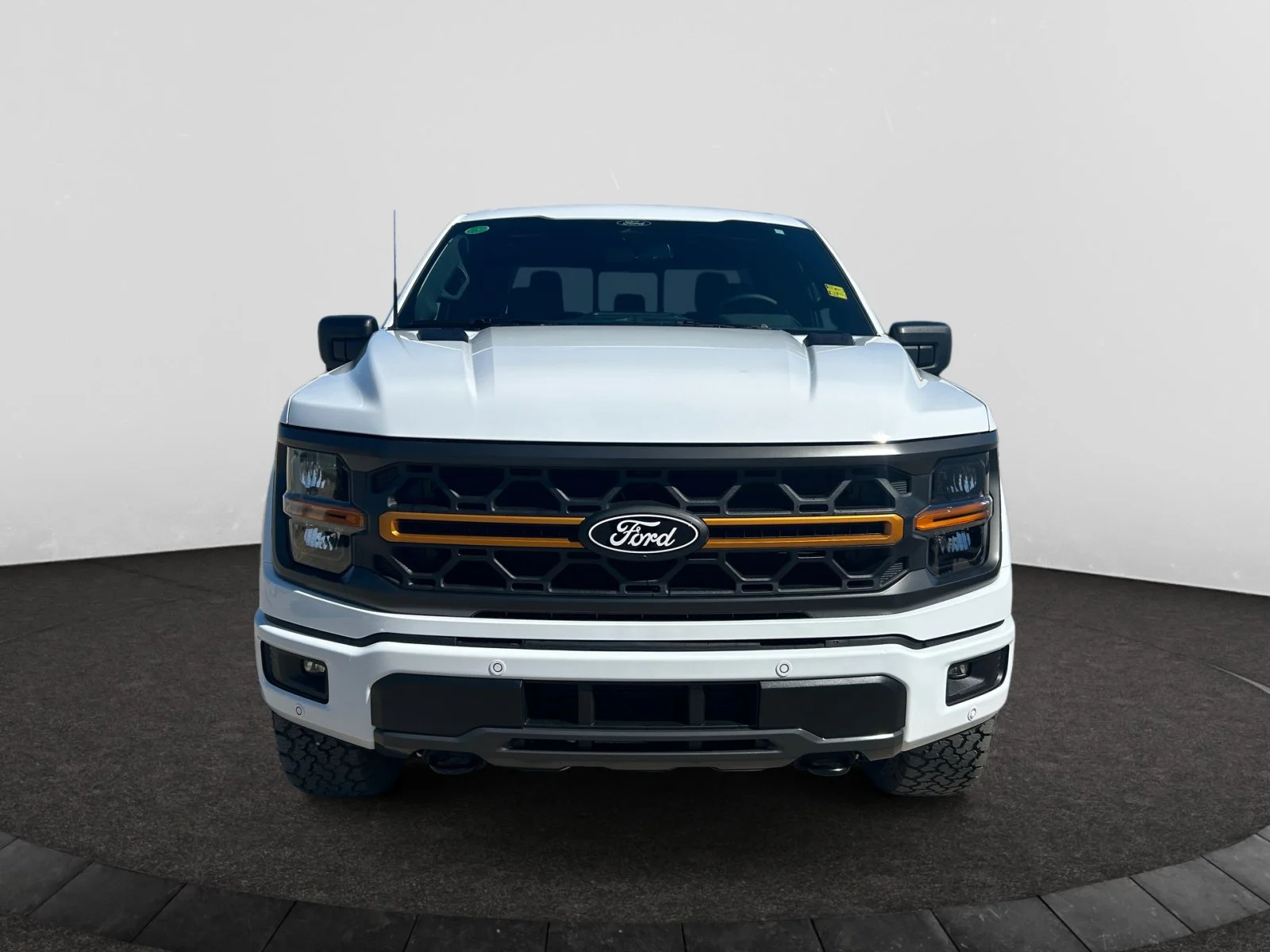 New 2026 Oxford White Ford Tremor image 8