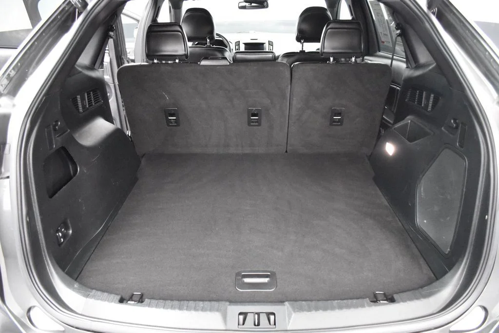 Used 2019 Magnetic Ford ST image 24