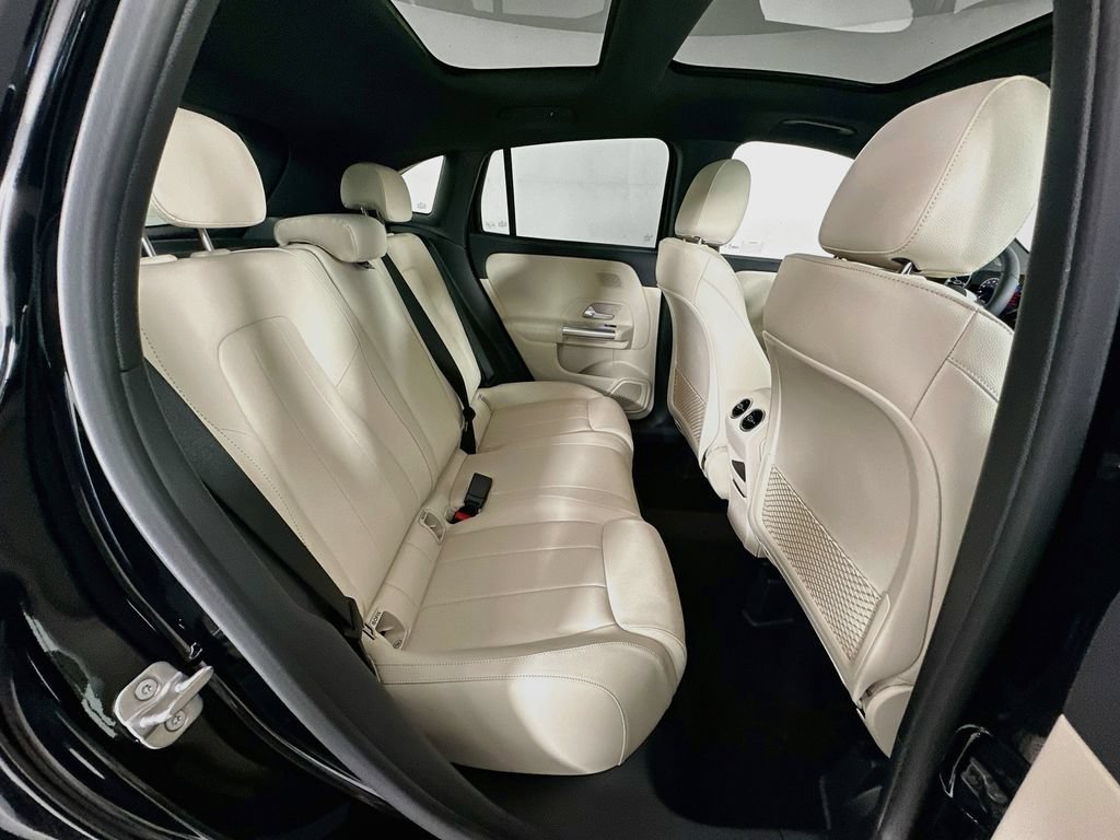 New 2026 Night Black Mercedes-Benz GLA 250 image 59