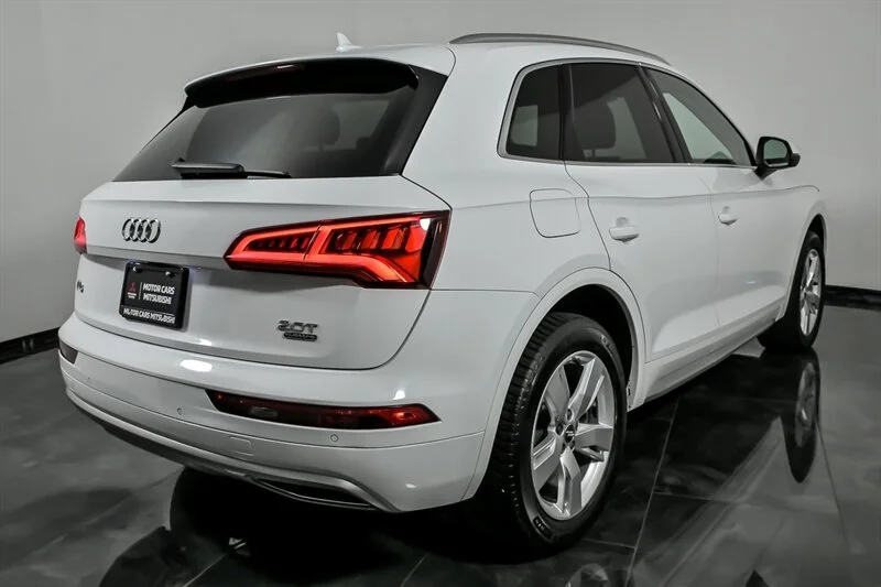 Used 2018 Ibis White Audi 2.0T quattro Premium Plus image 9