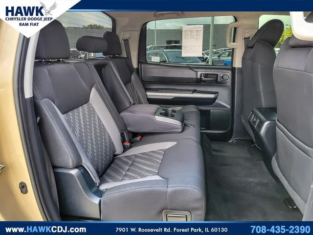Used 2018  Toyota SR5 image 26
