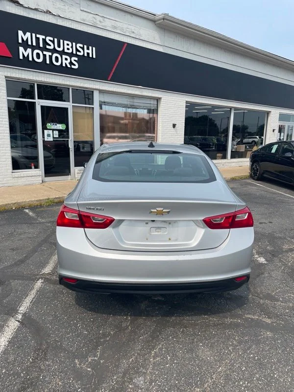 Used 2020 Silver Chevrolet LS image 4