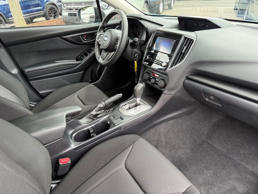 Used 2019 Blue Subaru 2.0i image 25