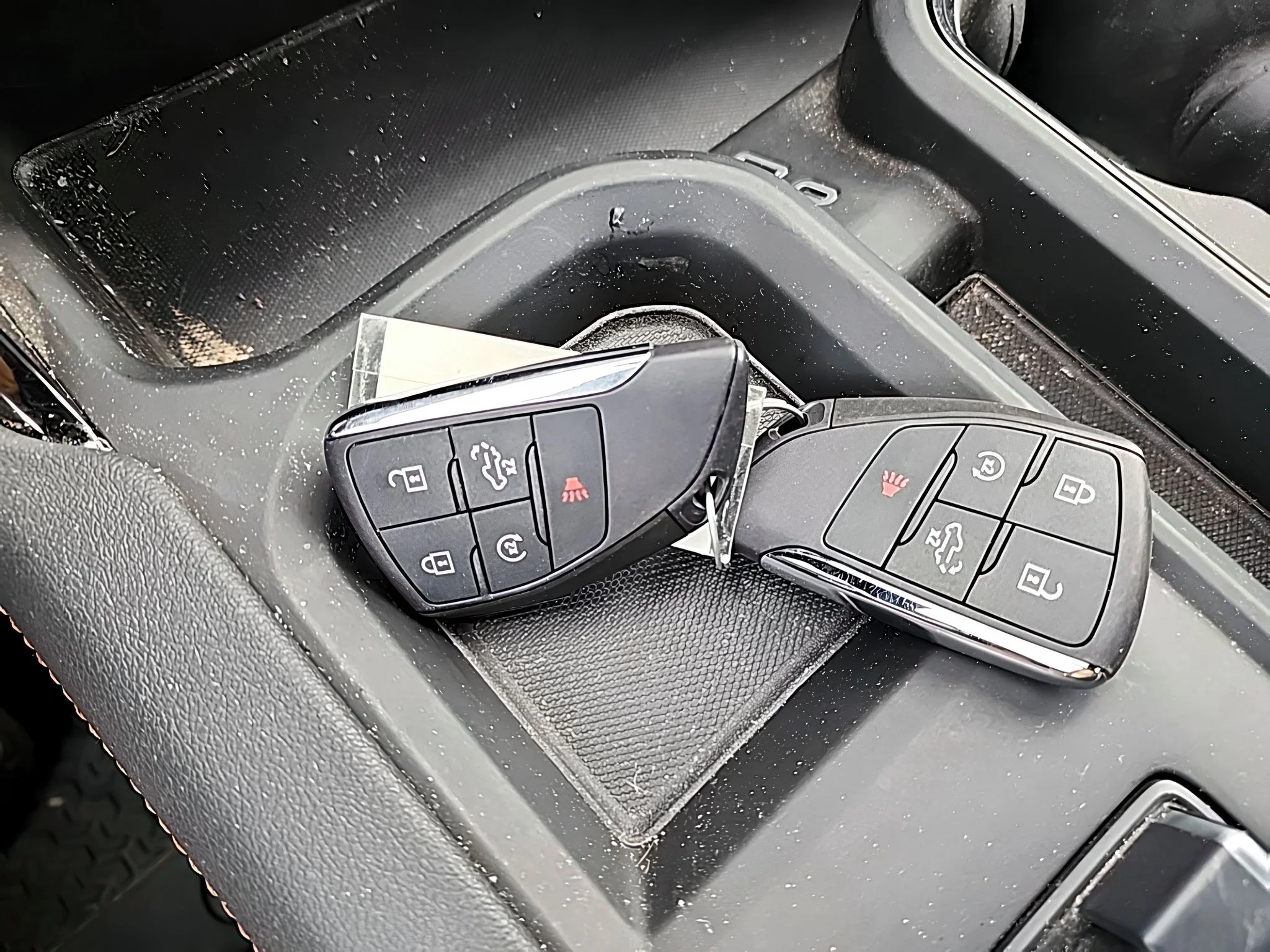 Used 2025 Sterling Metallic GMC AT4 image 11