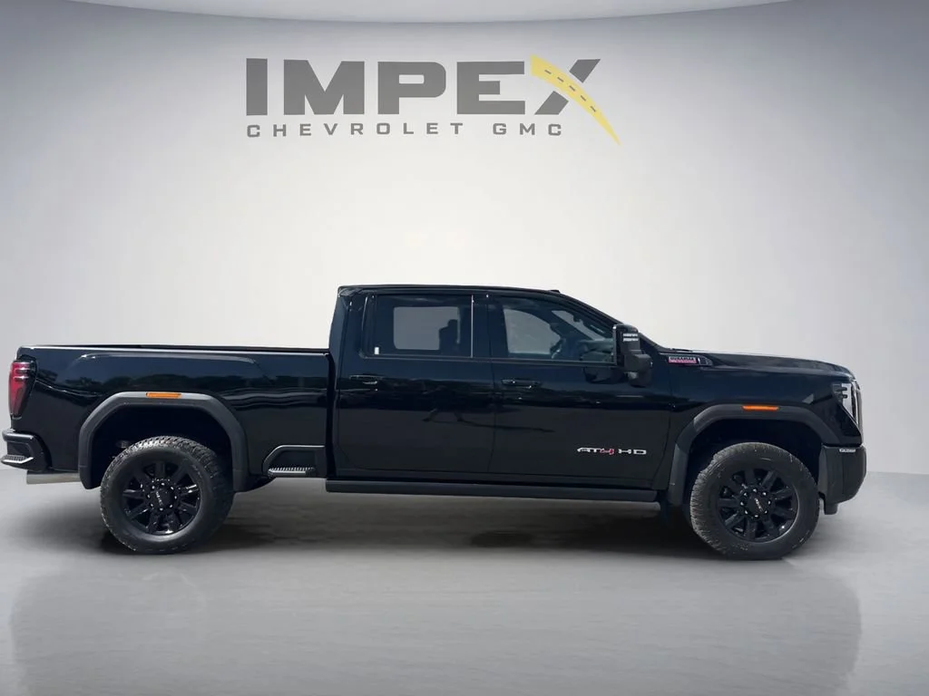 Used 2026 Onyx Black GMC AT4 image 6