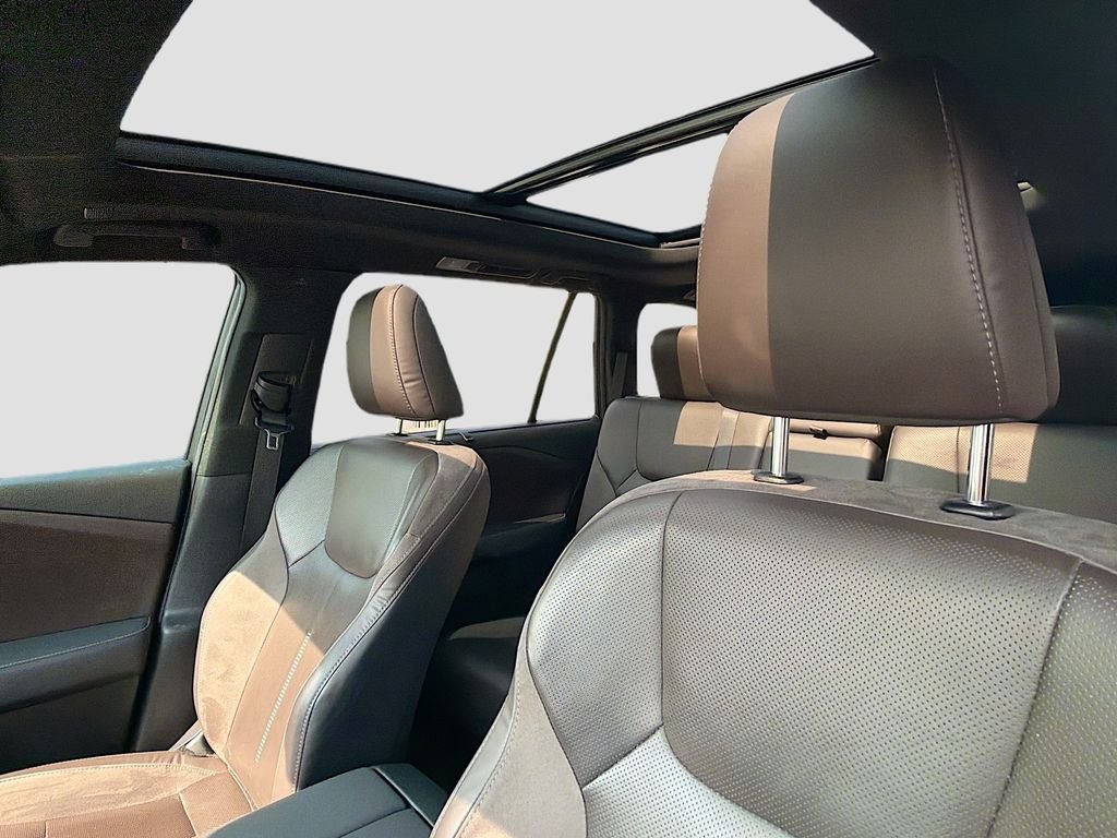 Used 2024 Celestial Silver Metallic Lexus 350 Luxury image 23