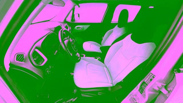 Used 2015 Silver Jeep Latitude image 18