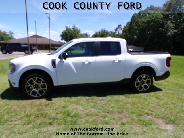 New 2026 Oxford White Ford Lariat® image 4