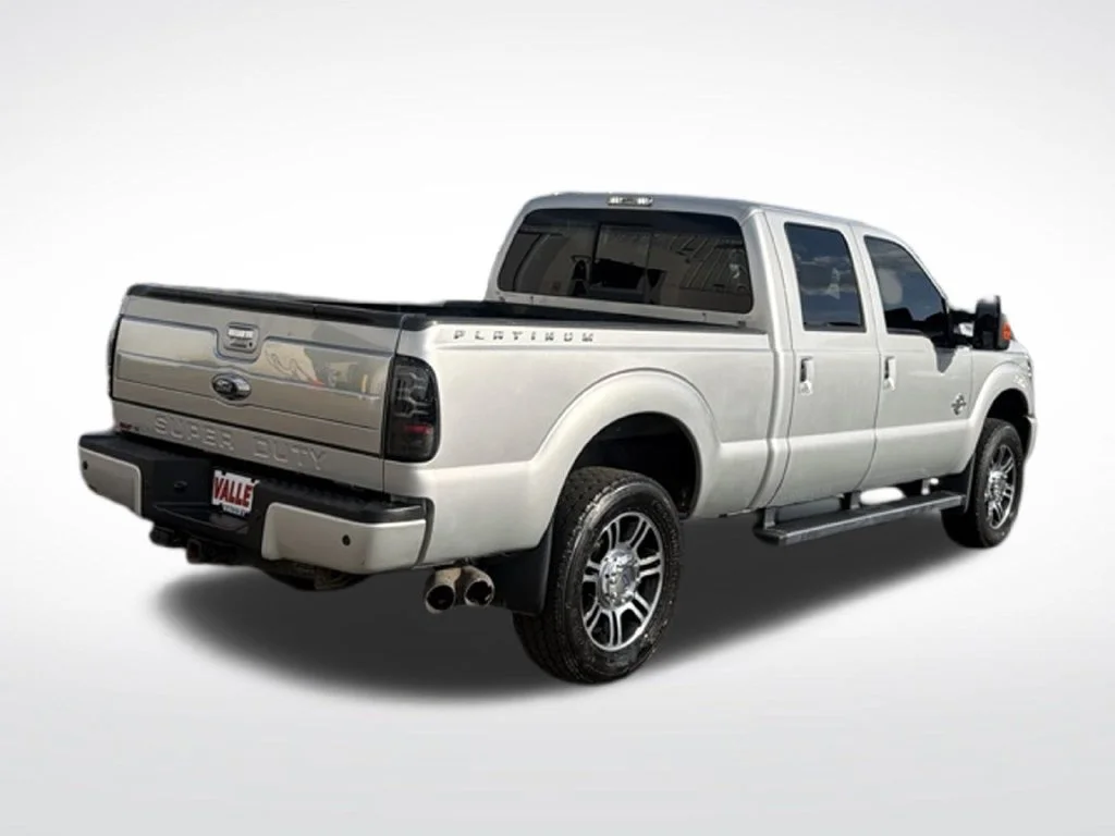 Used 2015 Ingot Silver Ford Lariat image 11