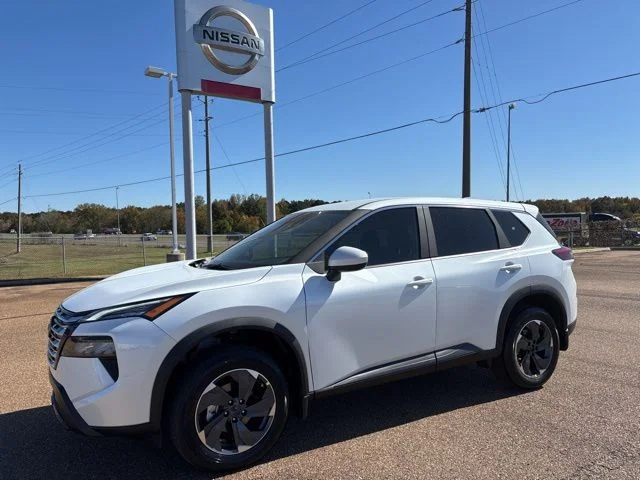 2026 Nissan Rogue SV FWD's photo