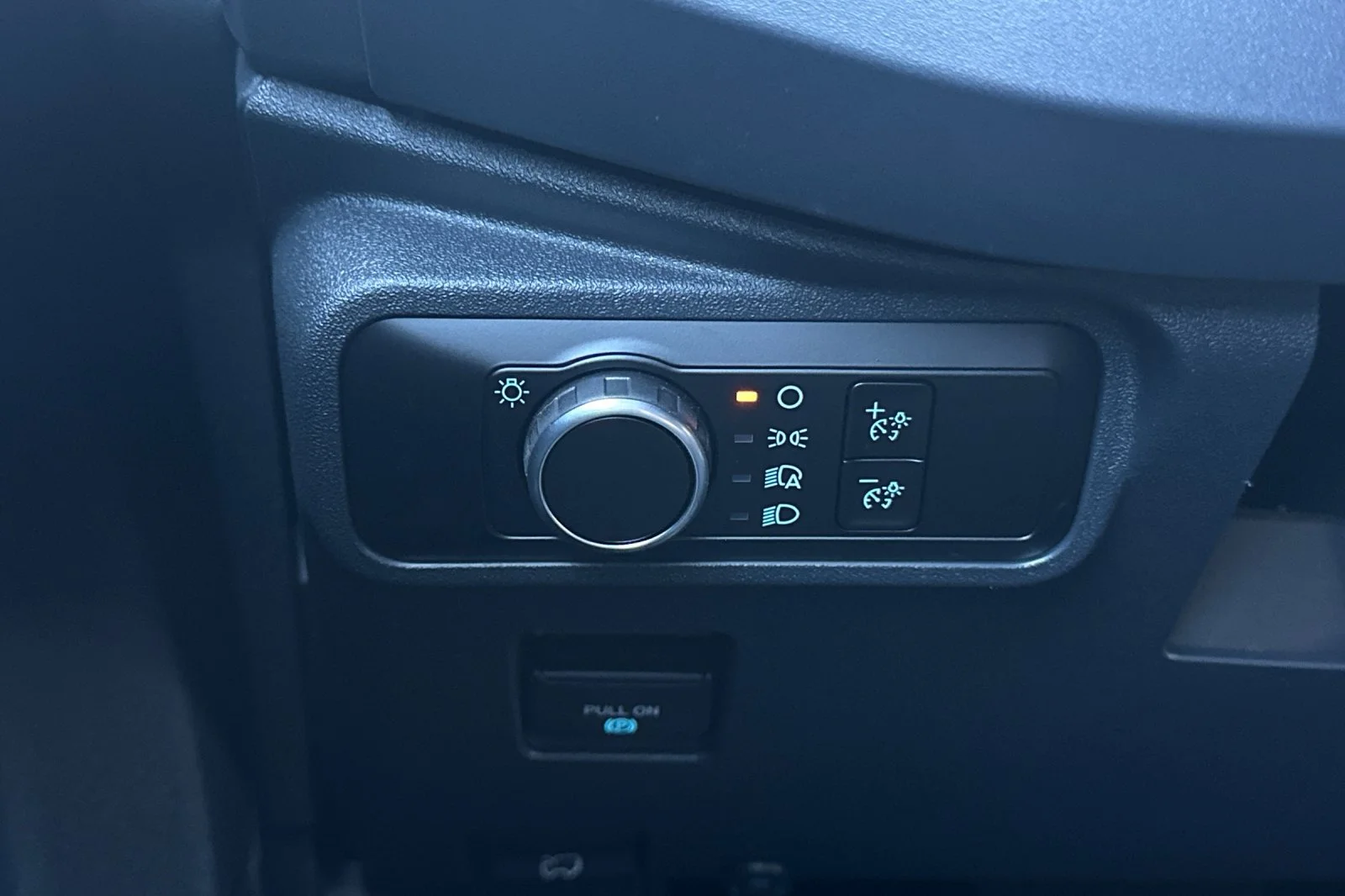 New 2026 Avalanche Gray Ford Big Bend® image 27