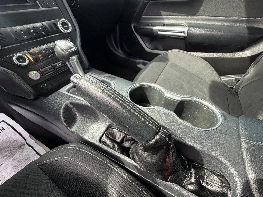 Used 2021 Shadow Black Ford GT Fastback w/ Black Accent Pkg, 10-Speed Auto & Remote Start image 21