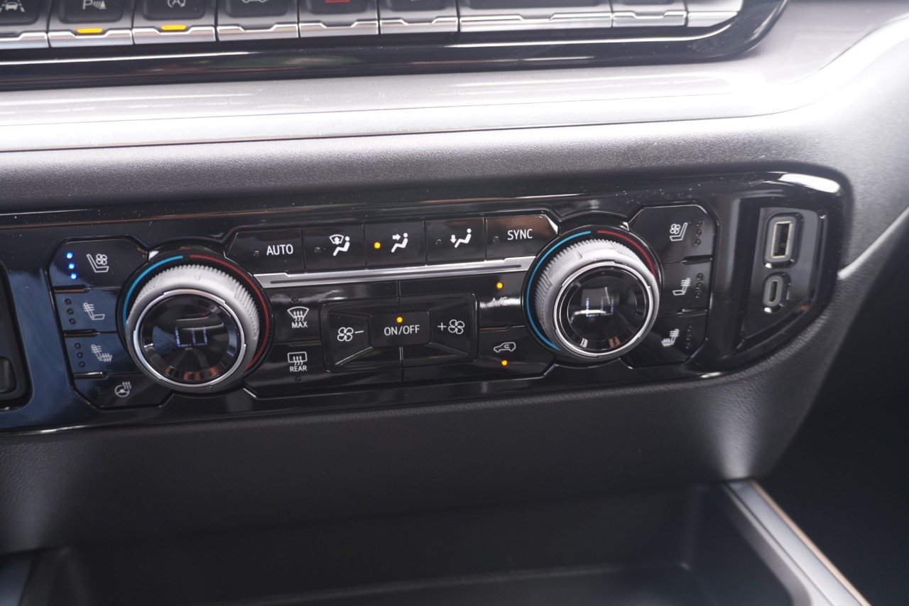 2026 Chevrolet Silverado 1500 High Country - Photo 34