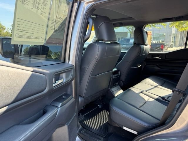Used 2024  Toyota Base image 37