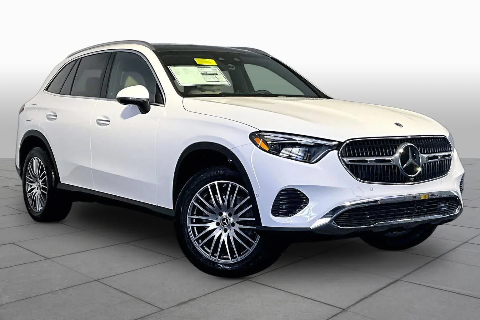 New 2026 Polar White Mercedes-Benz GLC 300 image 19