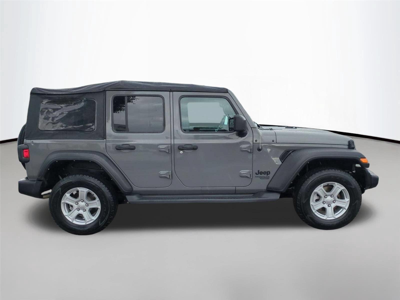 Used 2021 Granite Crystal Metallic Clearcoat Jeep Unlimited Sport S image 6