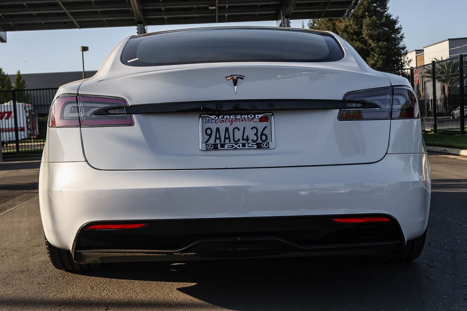 Used 2022 White Tesla Base image 5