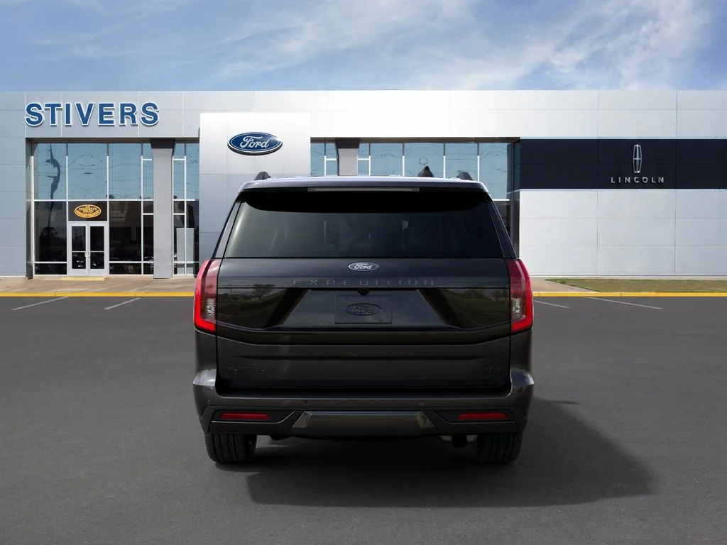 New 2027 Dark Matter Gray Metallic Ford MAX Platinum image 5