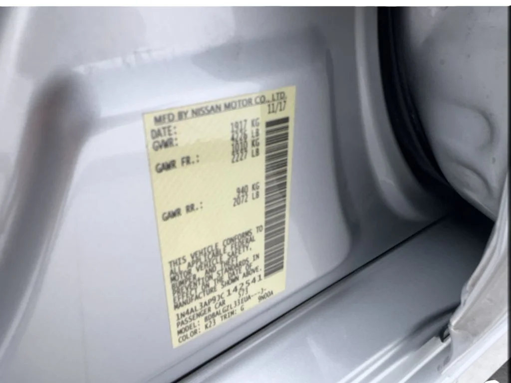 Used 2018 Silver Nissan 2.5 S image 44