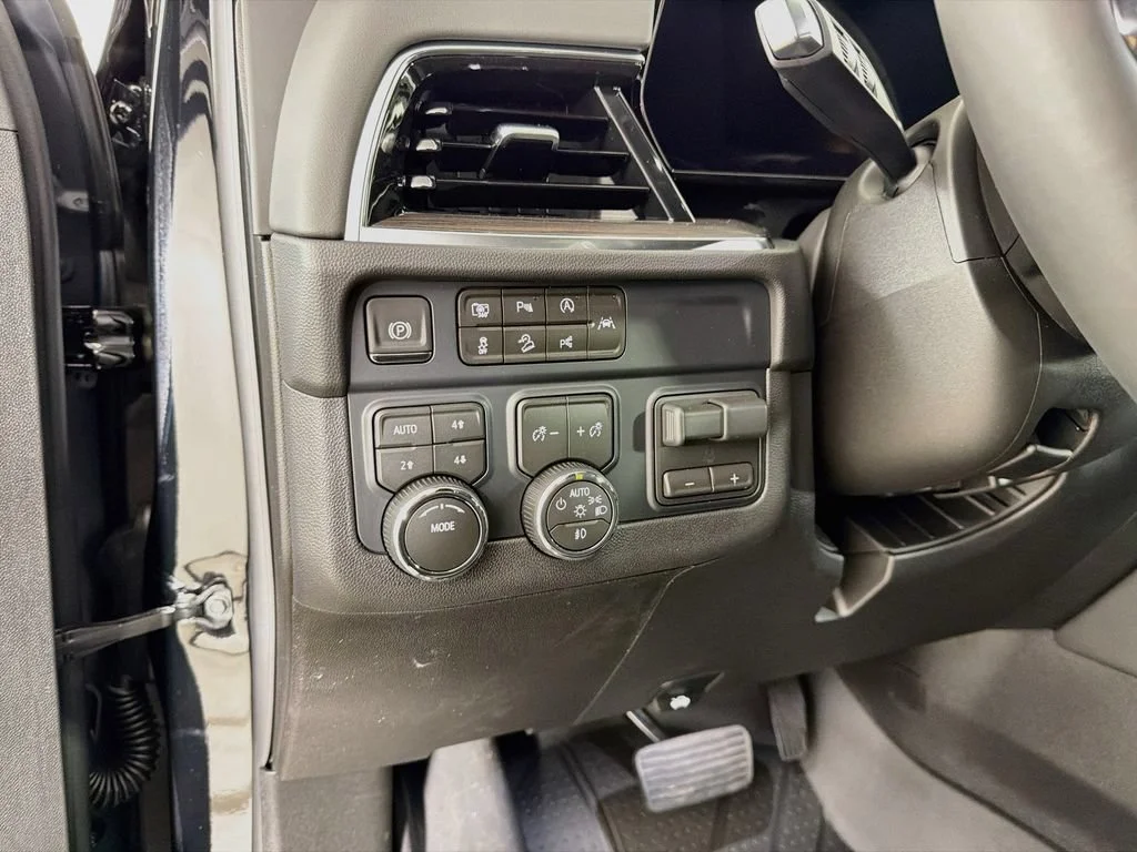2026 Chevrolet Tahoe LT - Photo 10