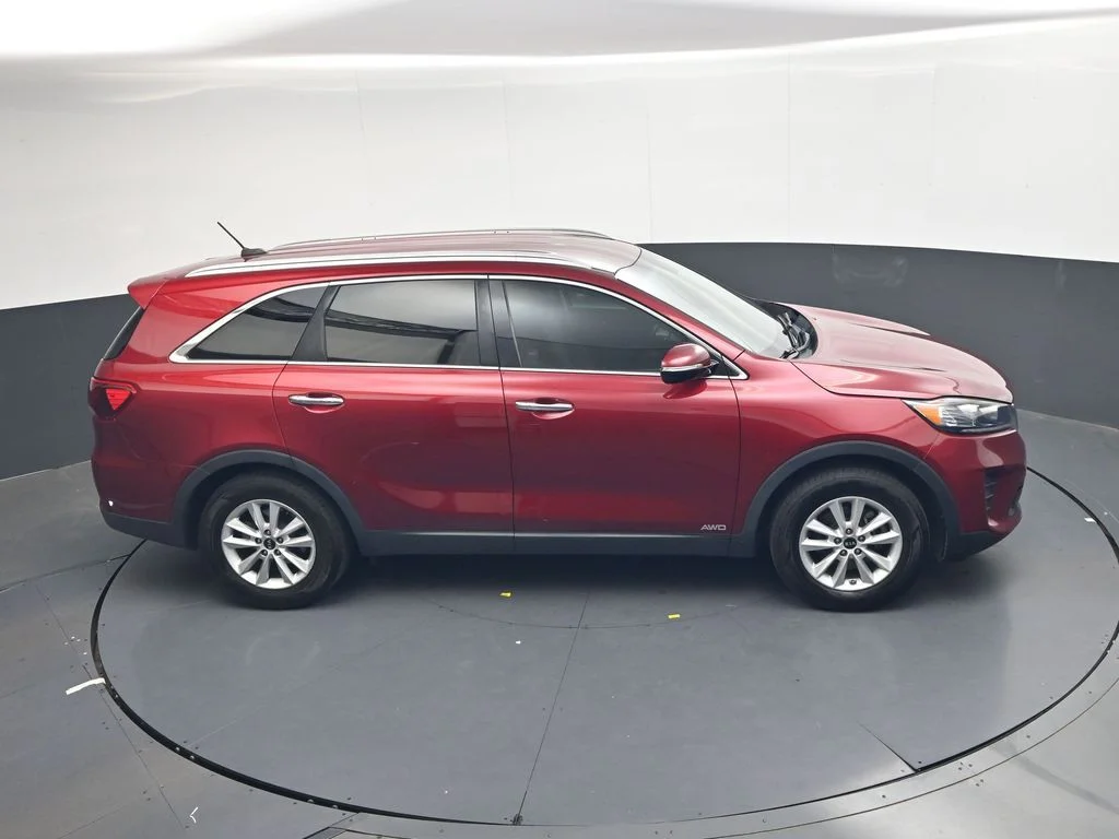 Used 2020 Passion Red Kia LX image 29