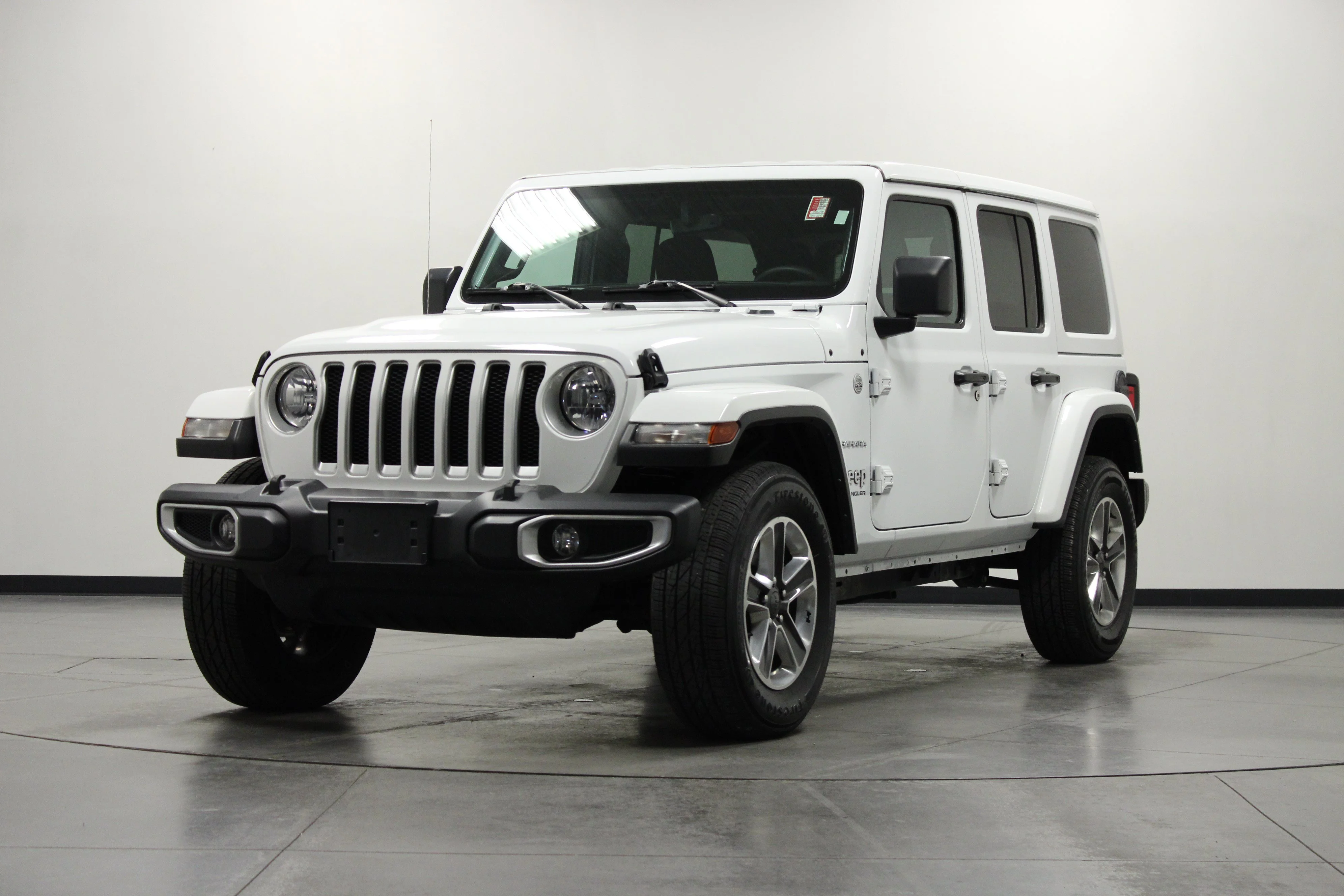 Used 2023 Bright White Clearcoat Jeep Sahara image 8