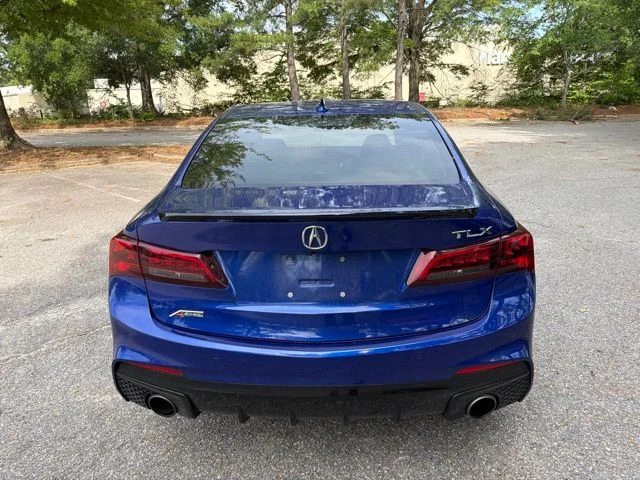 Used 2019  Acura 3.5L Technology Pkg w/A-Spec Pkg image 4