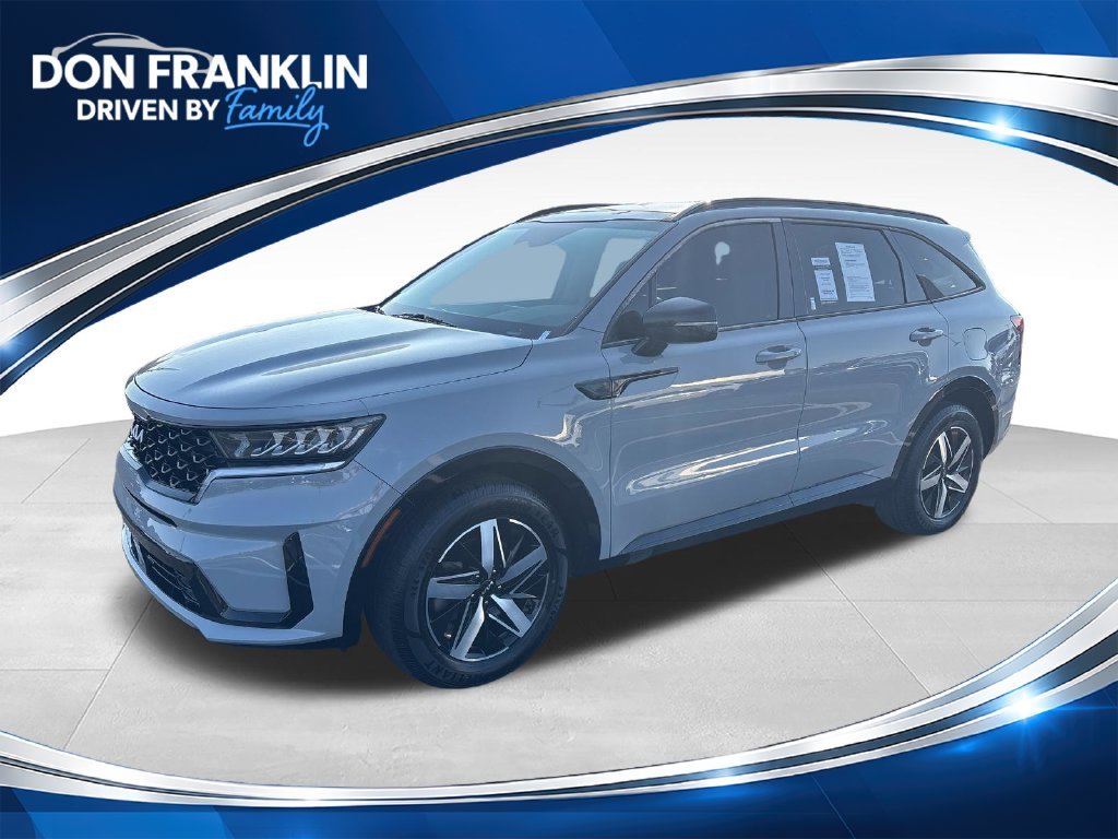 Used 2022 Gray Kia EX image 1