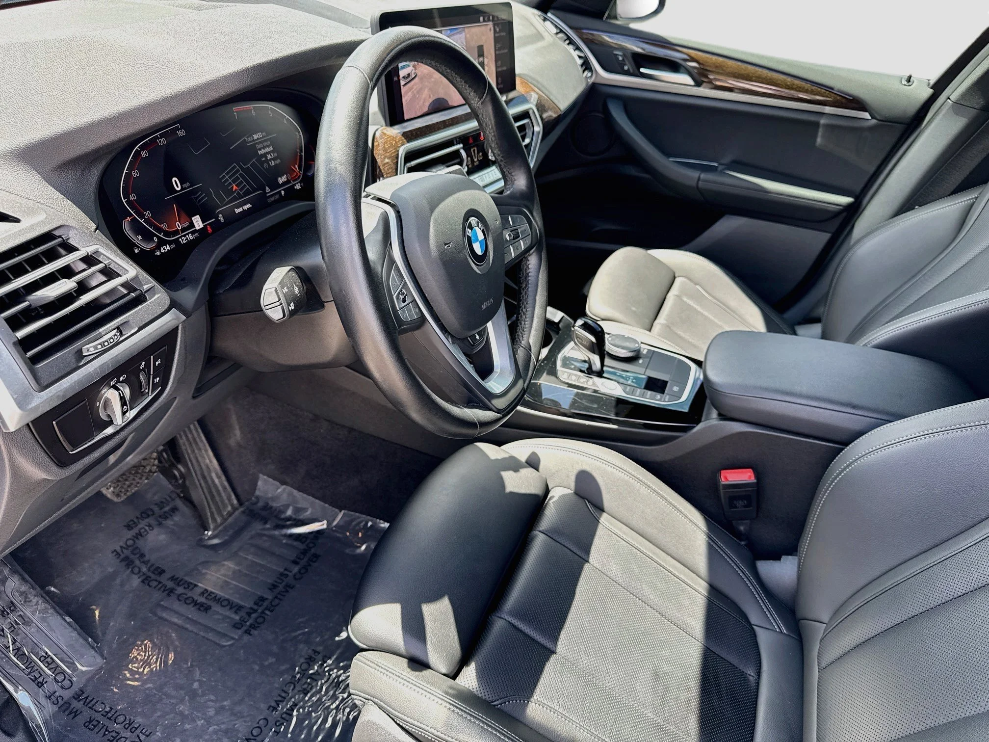 Used 2023 Jet Black BMW xDrive30i image 27