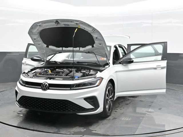 2025 Volkswagen Jetta Sport - Photo 20