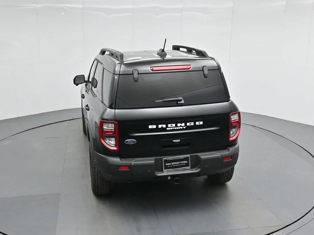 New 2025 Black Ford Badlands image 45