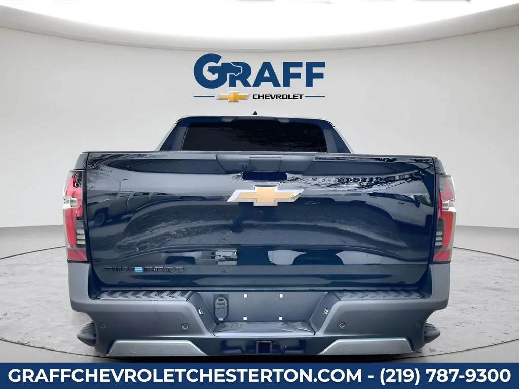 2026 Chevrolet Silverado EV LT - Photo 7