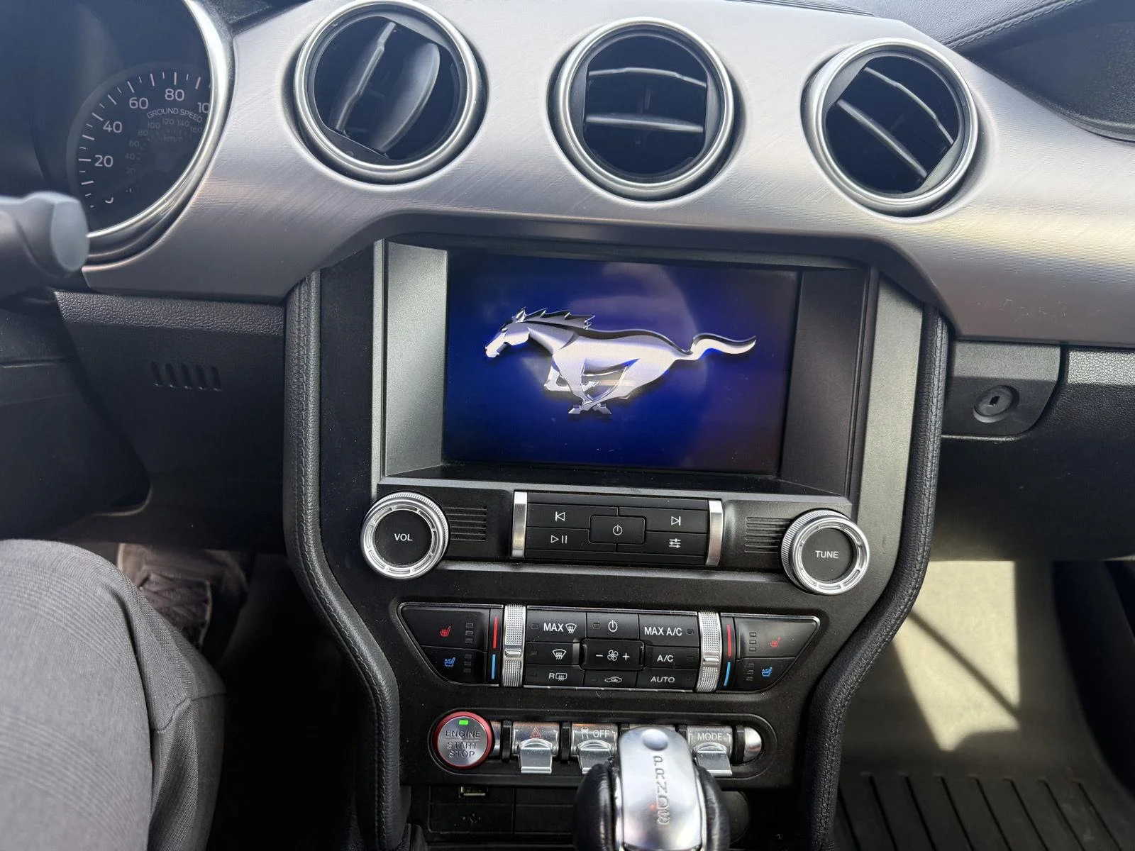 Used 2019 Oxford White Ford EcoBoost Premium image 7