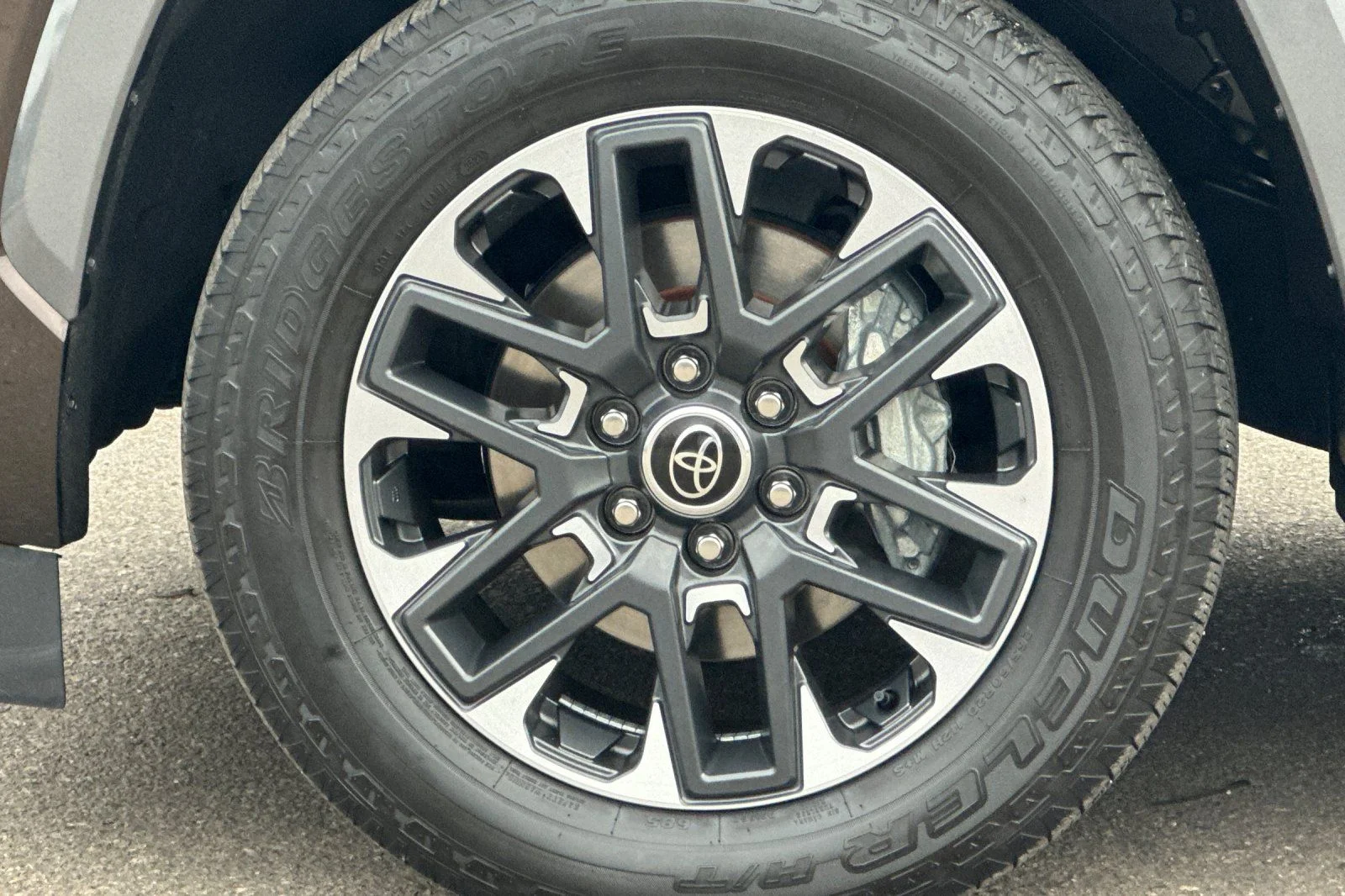 2024 Toyota Sequoia Limited - Photo 27