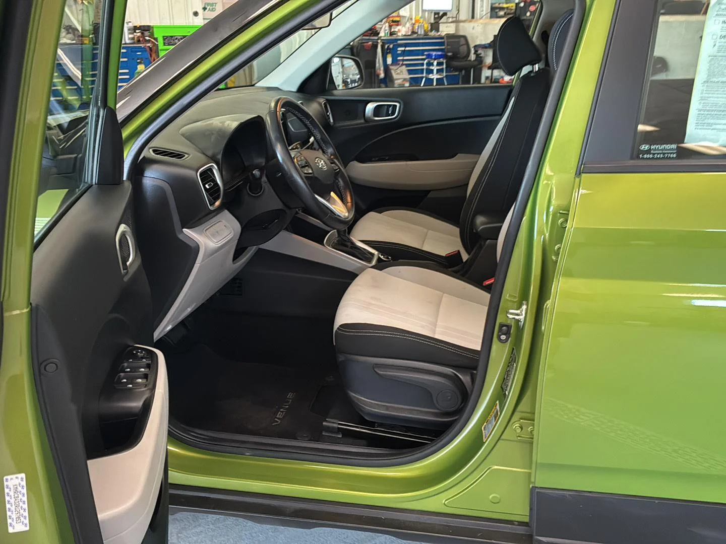 Used 2024 Green Apple Hyundai SEL image 23