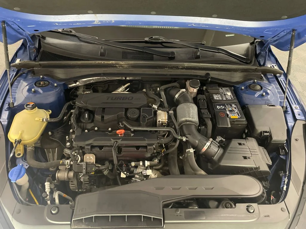 Used 2021 Sapphire Blue Kia GT-Line image 29