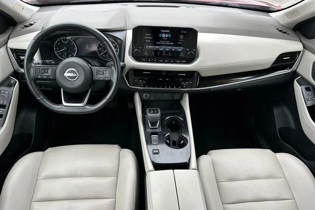 Used 2023 Red Nissan SL image 17