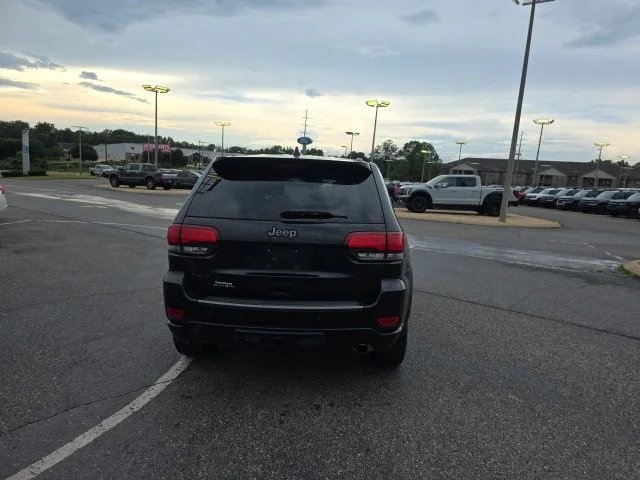 Used 2021 Black Jeep Limited image 4