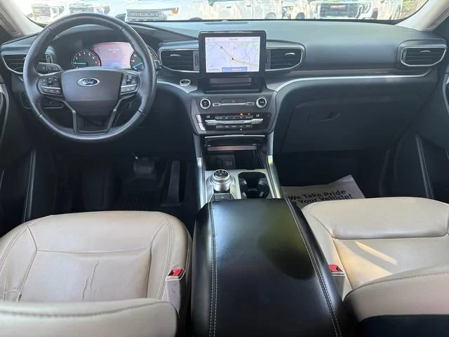 Used 2020 White Ford XLT image 23